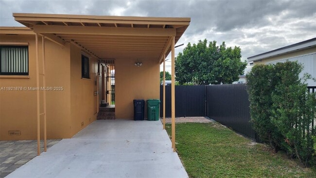 Photo - 8010 SW 16th St