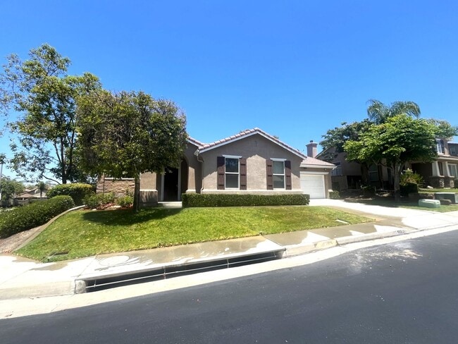 Photo - 3 bed, 2 bath located in Corona, CA!
