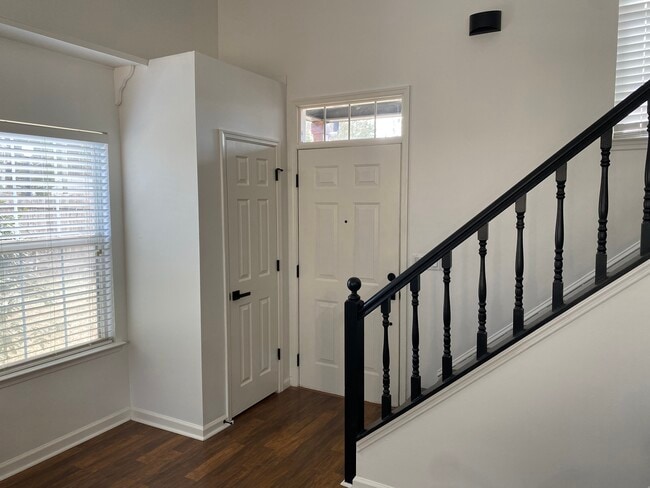 Photo - 2200 Parkside Dr