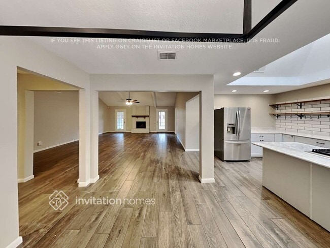 Photo - 15607 Oldridge Dr