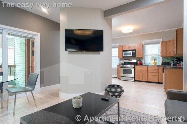 Building Photo - 184 Green St Unit 2 Rental