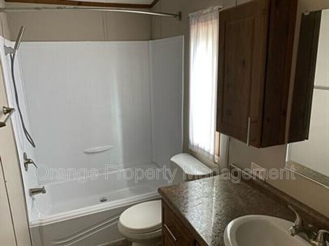 Photo - 930 Cedar Village Ln