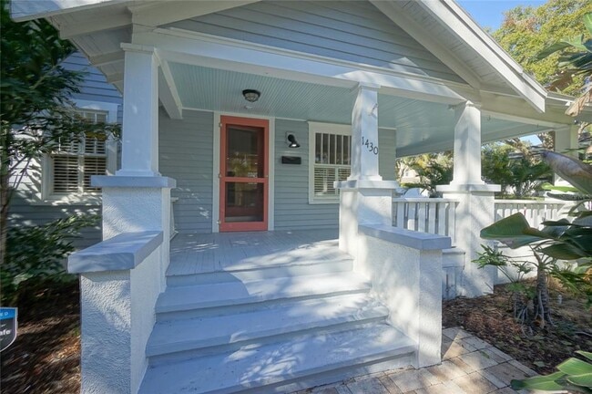Photo - 1430 1st St N