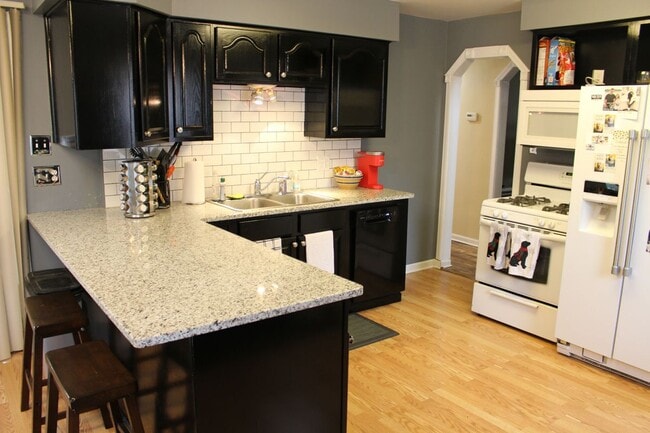Photo - 3011 Ferris Ave
