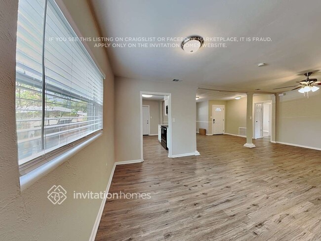 Photo - 1720 Newton St