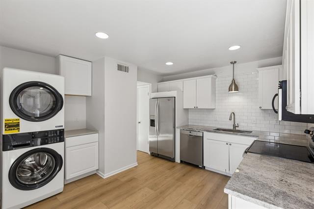 Photo - 7616 Woodthrush Dr Unit 8