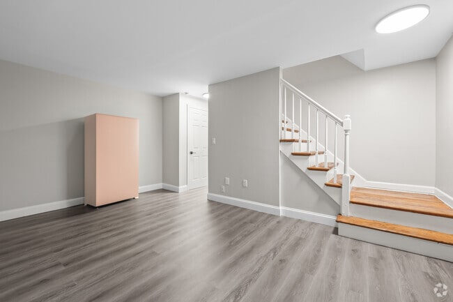Building Photo - 50 Church St Unit A-2 Rental