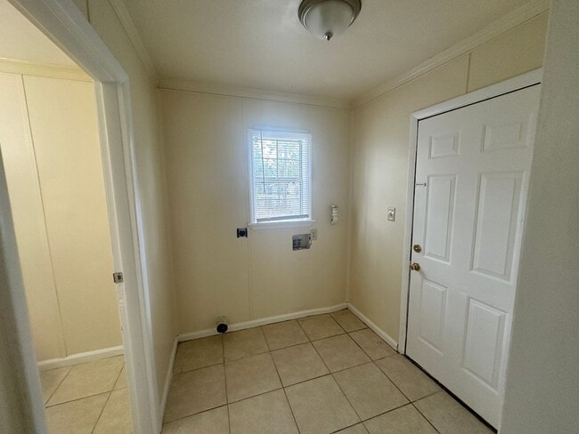Photo - 3 Bedroom Home close to VSU!
