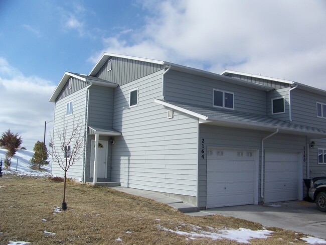 Exterior - 2164 Frances St Townhome