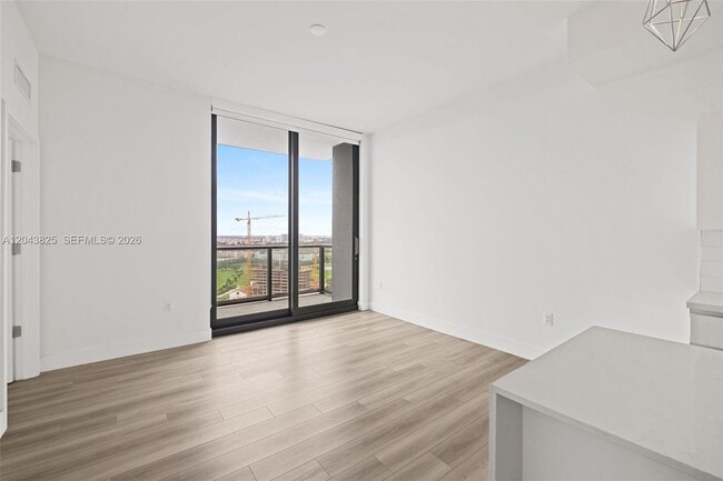 Photo - 101 Diplomat Pkwy Unit 1805