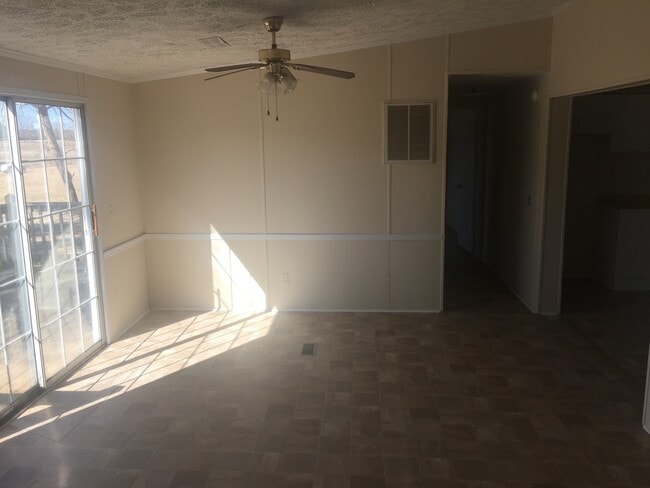 Photo - Large Doublewide Towards Greenville