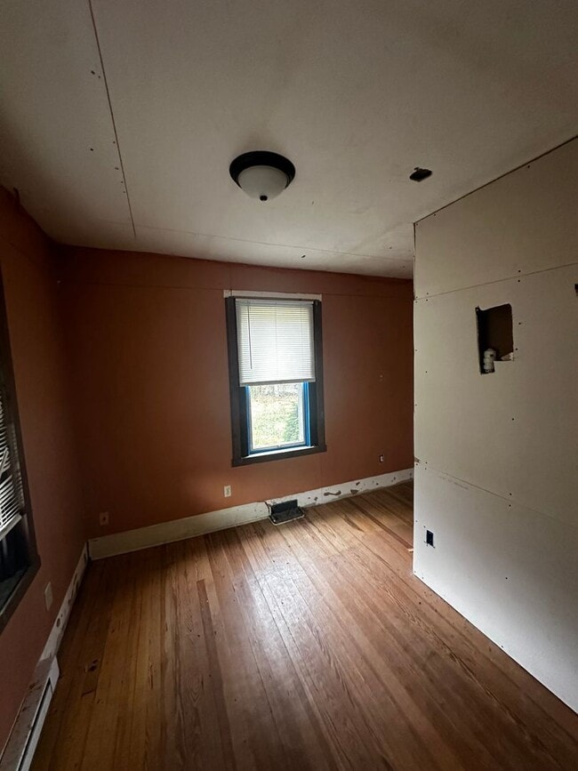 Photo - 86 Benson Dr