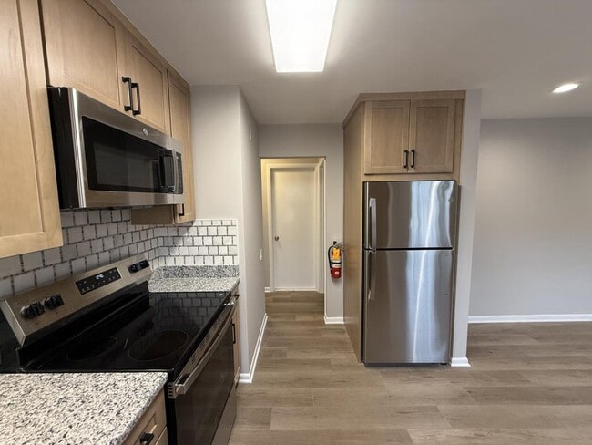 Photo - 47 Bridge St