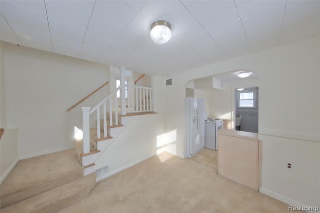 Photo - 9249 Whitall Ln