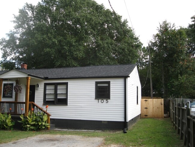 105 Jasmine Dr