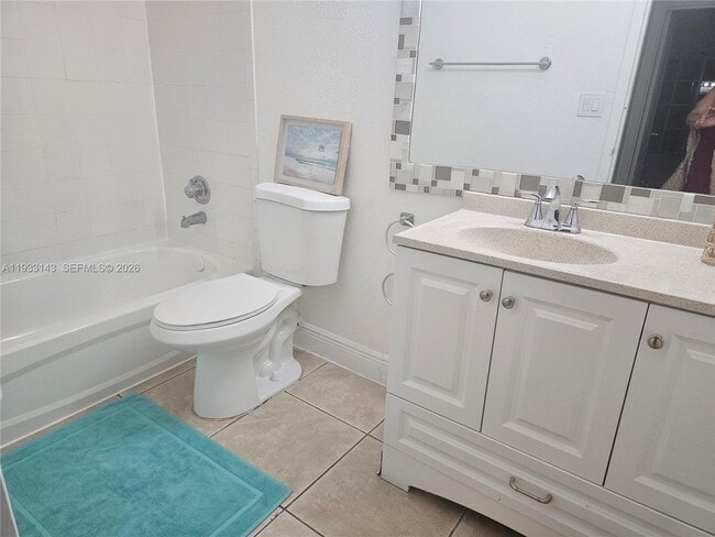 Photo - 5122 NW 79th Ave Unit 305