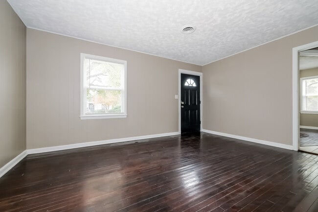 Photo - 1608 W Sheley Rd