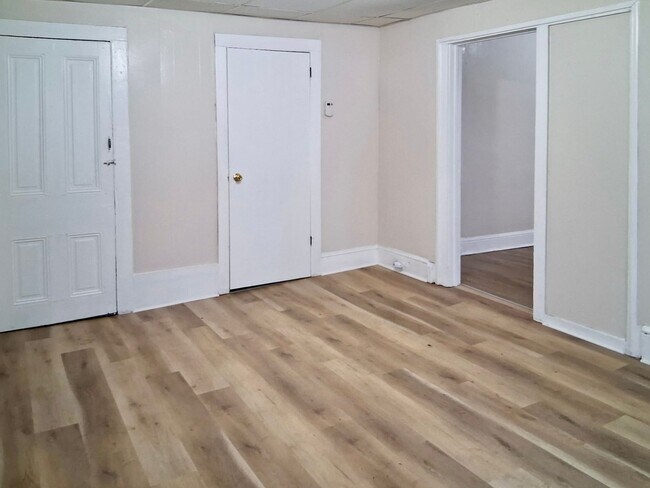 Photo - 325 N Laurel St Unit 1st Floor