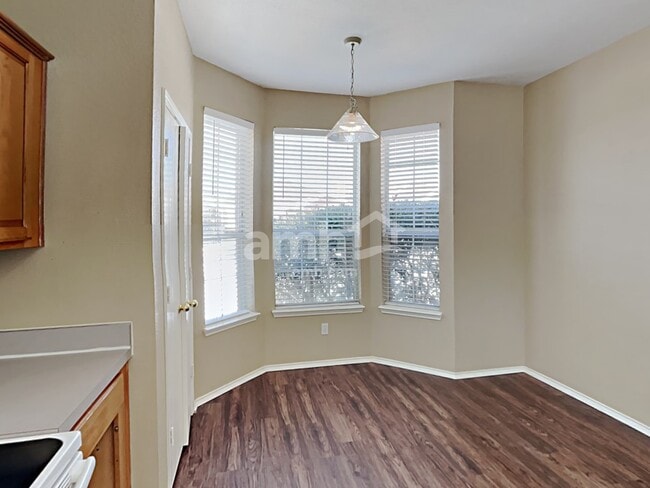 Photo - 8516 Rainy Lake Dr