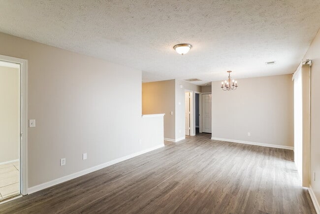 Photo - 2633 River Meade Way