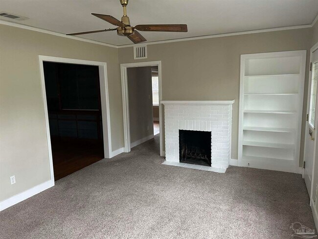 Photo - 1701 E Bobe St