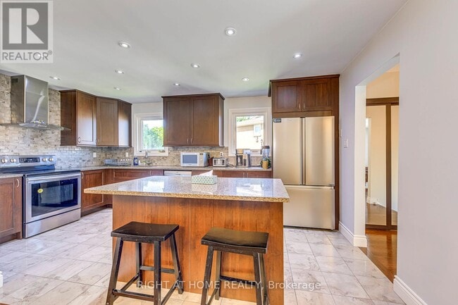 Photo - 4004 Midhurst Ln