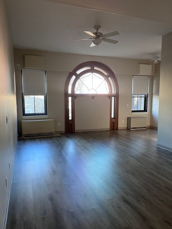 Photo - APT Correlative Housing - The Coolidge