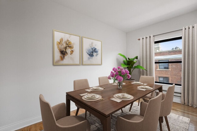 Photo - 813 W Waveland Ave