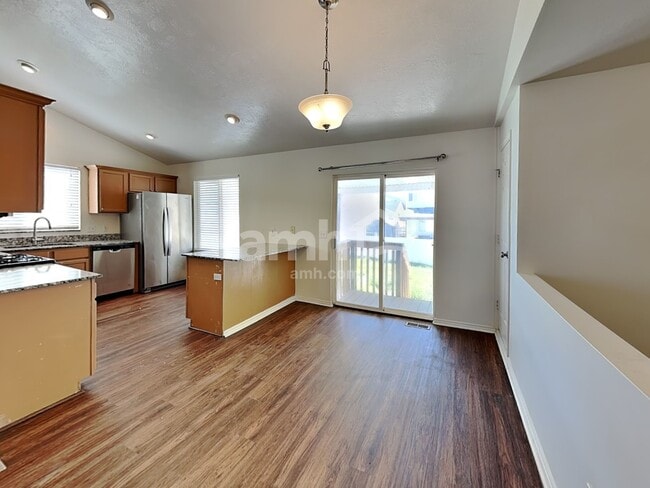 Photo - 3328 Celebration Dr