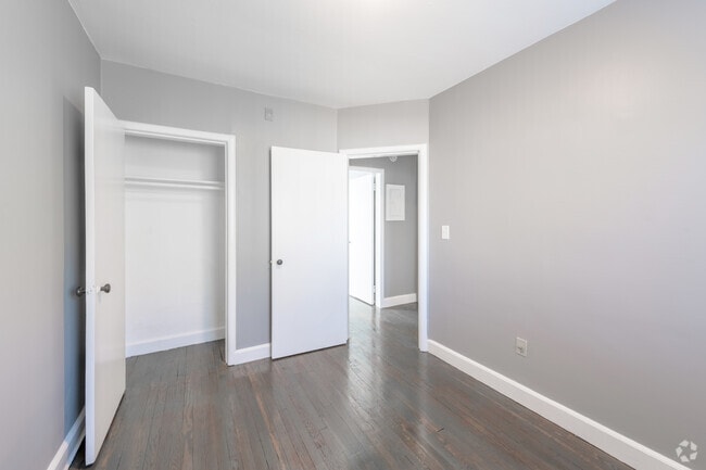 2 BR, 1 BA