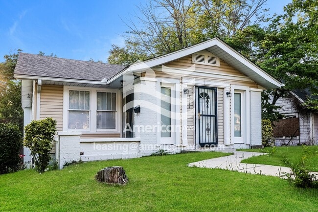 Photo - 8214 8th Ave S