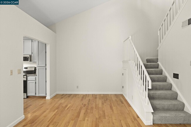 Photo - 52 Garden View Ln