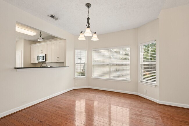 Photo - 2741 Rosedale Pl