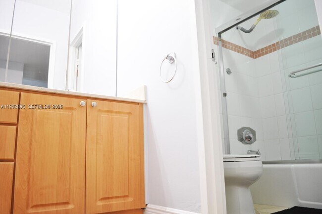 Photo - 100 Lincoln Rd Unit 728