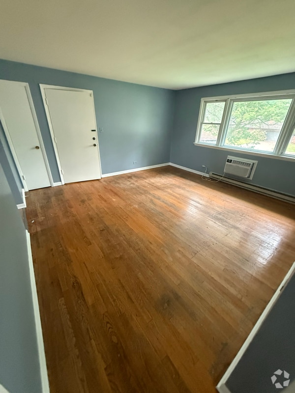 Building Photo - 221 S Small Ave Rental