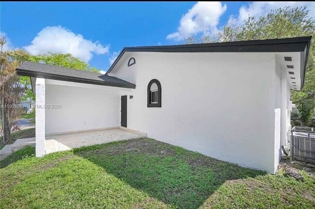Building Photo - 13608 SW 286th Terrace