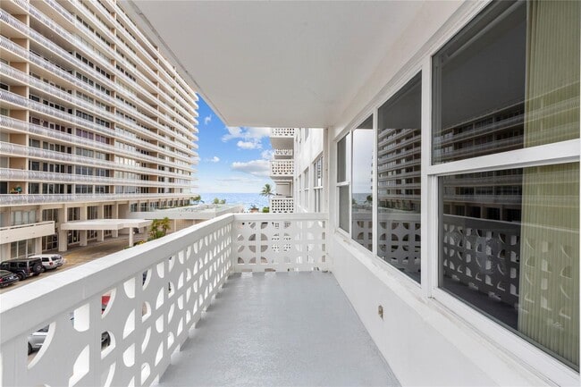 Photo - 4010 Galt Ocean Dr Unidad 312
