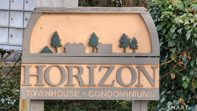 Photo - 1 Horizon Dr Unit APT 2