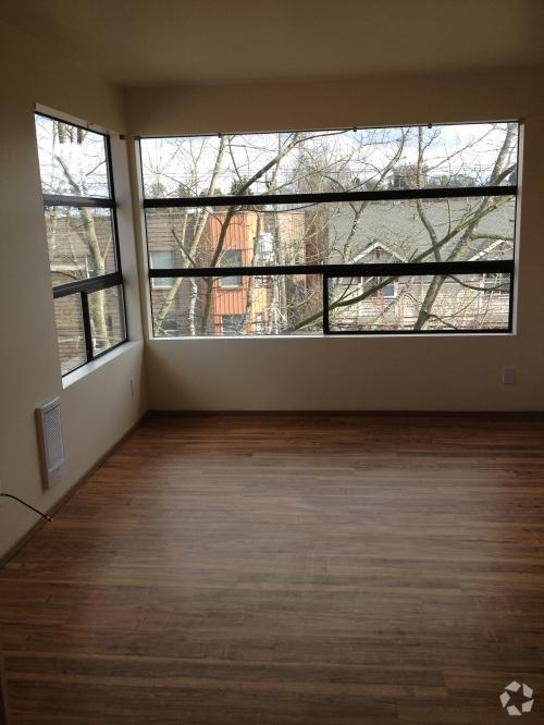 Building Photo - 1 bedroom in Seattle WA 98119 Unit 301 Rental
