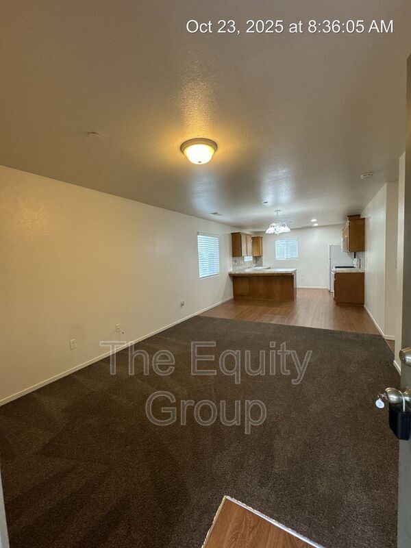 Photo - 2931 N Crowe St