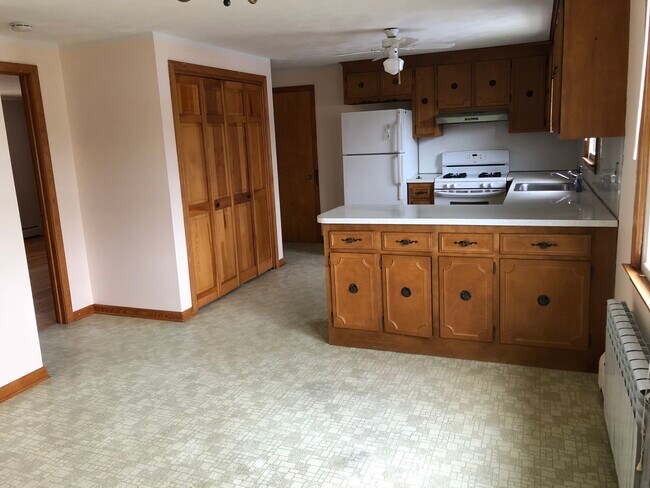 Photo - 107 Carroll St Unit 2nd Floor