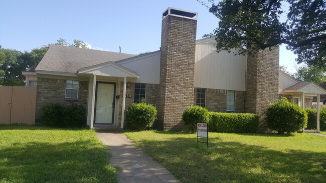 Building Photo - 634 Woodhaven Pl Rental