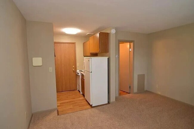 Fair Oaks Apartments - Fair Oaks Apartments