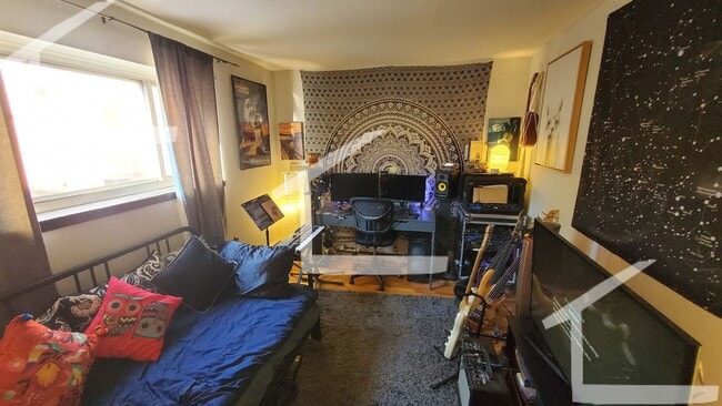 Photo - Amenity rich 2 bed 1 bath in Brighton