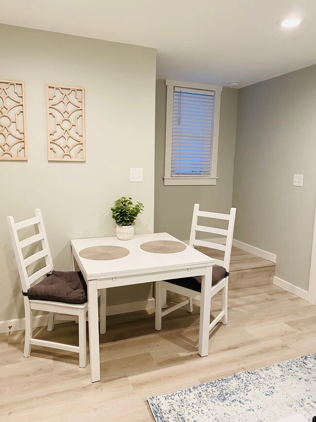 Photo - 510 Elsmere St