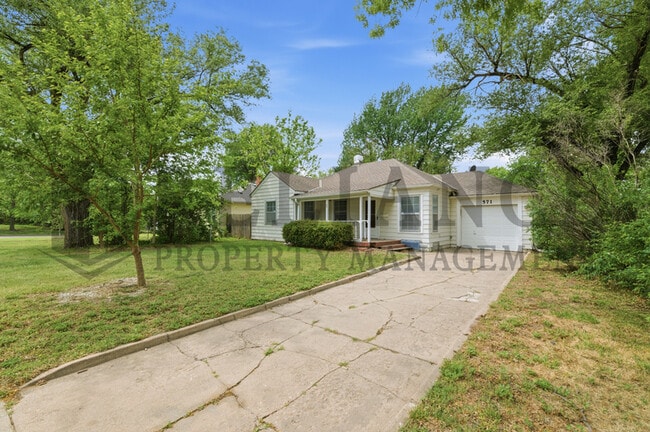 Photo - 571 S Roosevelt St