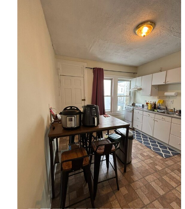 Photo - 27 Forest St Unit 2