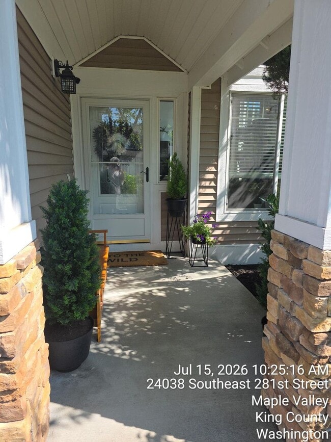 Photo - Maple Valley Glacier Valley 4 bedroom plus 2.5 bath home. AC and EV Charger and more!! Availabl...