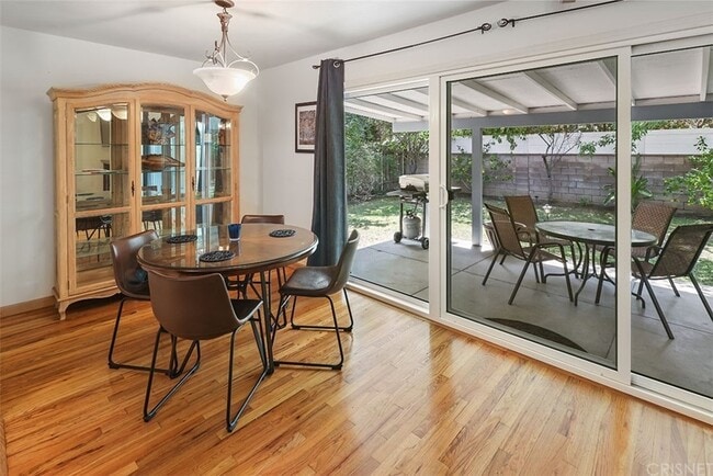 Dining View - 6565 Vicky Ave