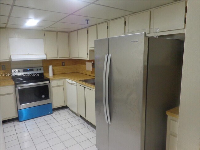 Photo - 20850 San Simeon Way Unit 604-5